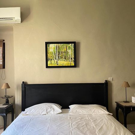 B&B Villa Des Muses 拉罗克当泰龙 外观 照片
