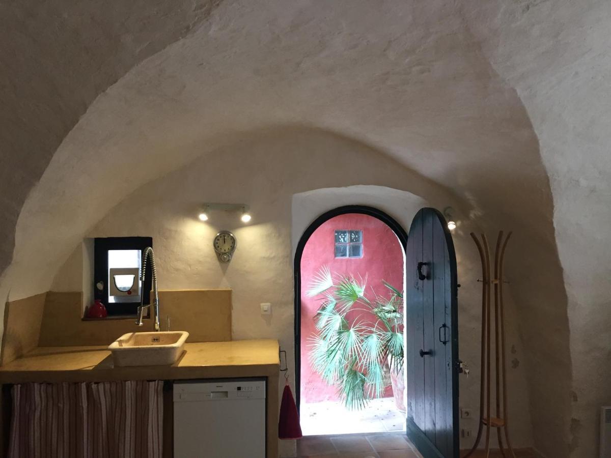 B&B Villa Des Muses 拉罗克当泰龙 外观 照片