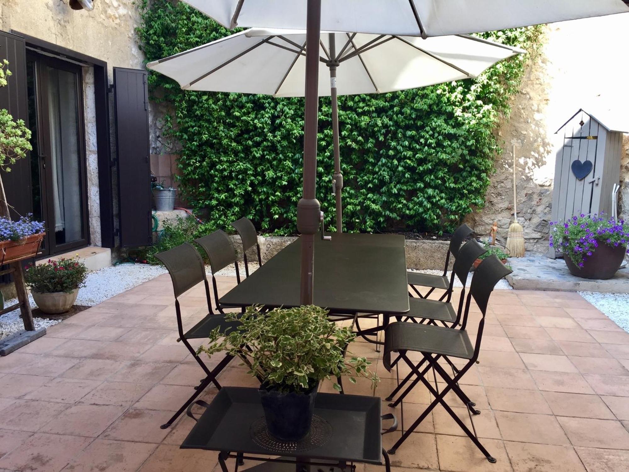 B&B Villa Des Muses 拉罗克当泰龙 外观 照片